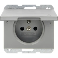 6765777104